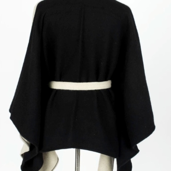 One Size Fits Most Belted Shawl. - Picture 2 of 3